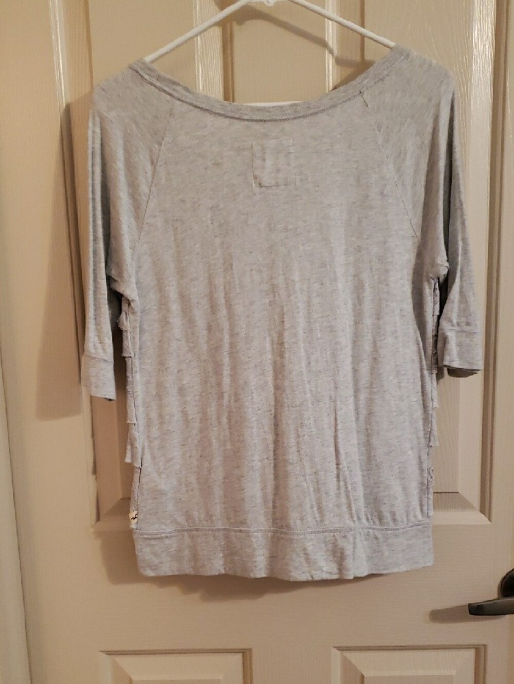 Hollister Light Gray Ruffle & Lace Scoop Neck Top - Picture 2 of 3
